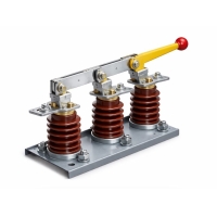 Isolatorê Elektrîkê: Prensîba Xebatê, Cure, û Berawirdkirin